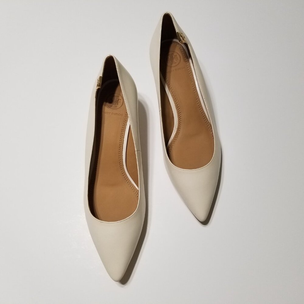 NIB Tory Burch Elizabeth Pump 40MM Leather Perfect Ivory Size 8.5 $278 - Picture 7 of 16